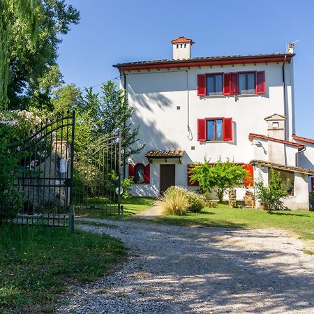 Villa Nerone B&B Lorenzana Eksteriør billede
