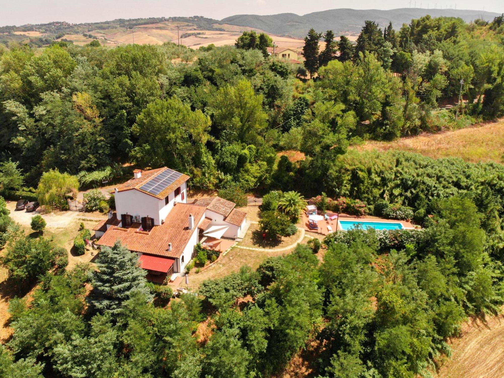Villa Nerone B&B Lorenzana Eksteriør billede