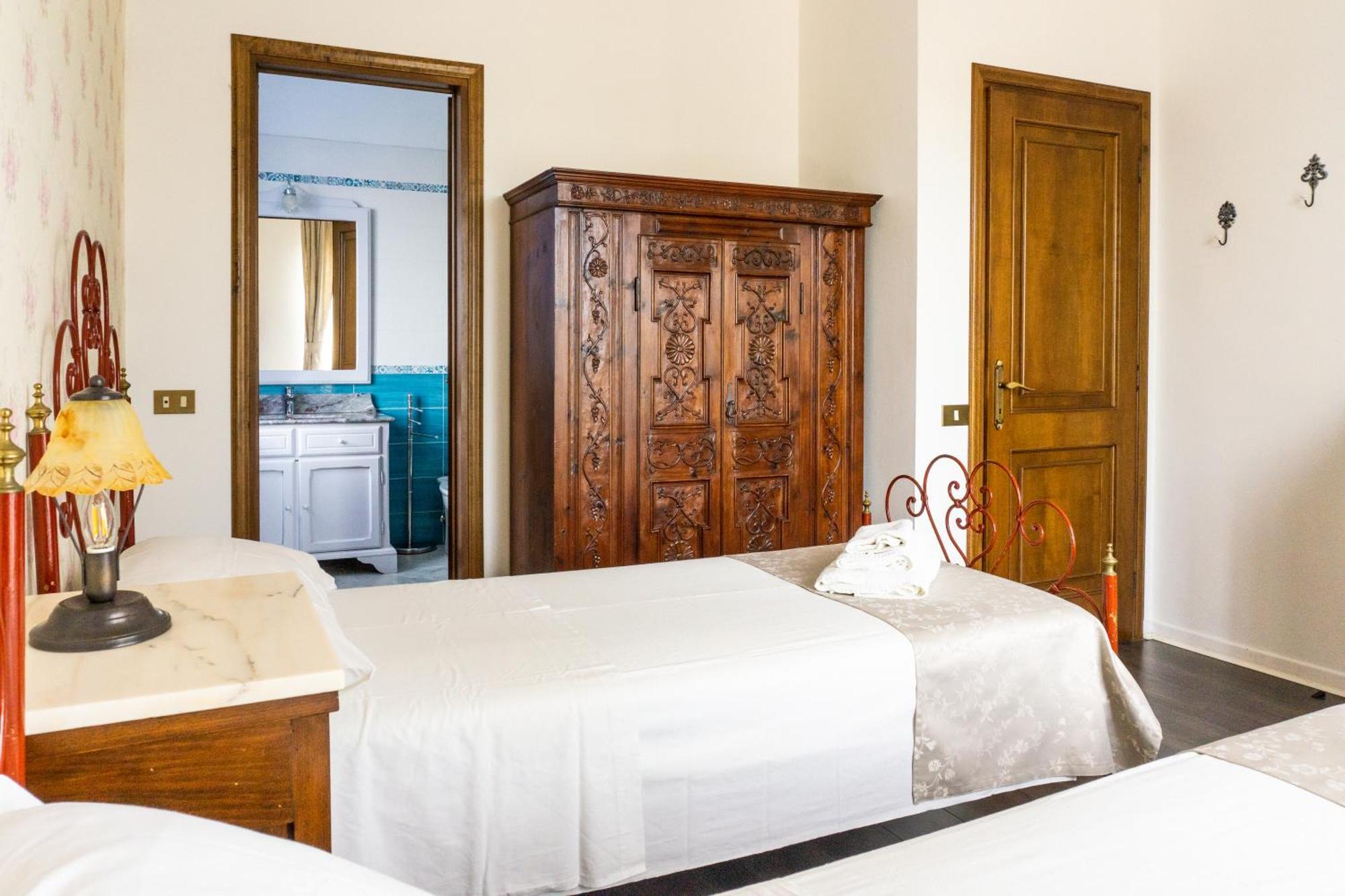 Villa Nerone B&B Lorenzana Eksteriør billede